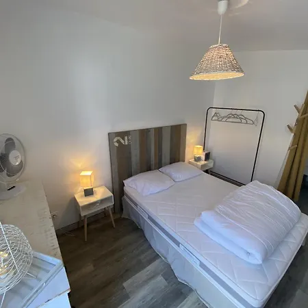 Maison Au Calme Avec Jardin - Wifi